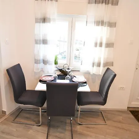 D&G Apartment Rijeka Exterior photo
